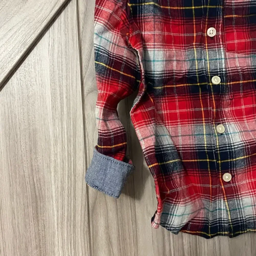 NWT Oshkosh plaid button down 4T